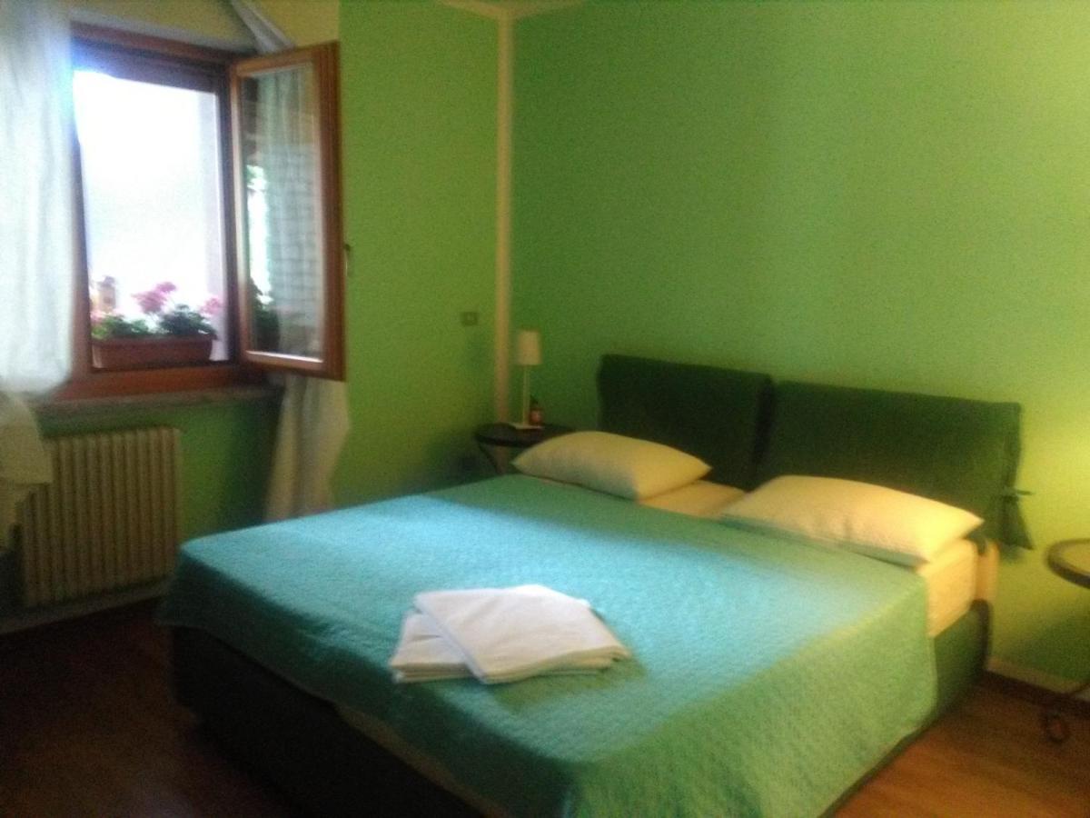 Appartamento Signorile Con Giardino 奥斯塔 外观 照片